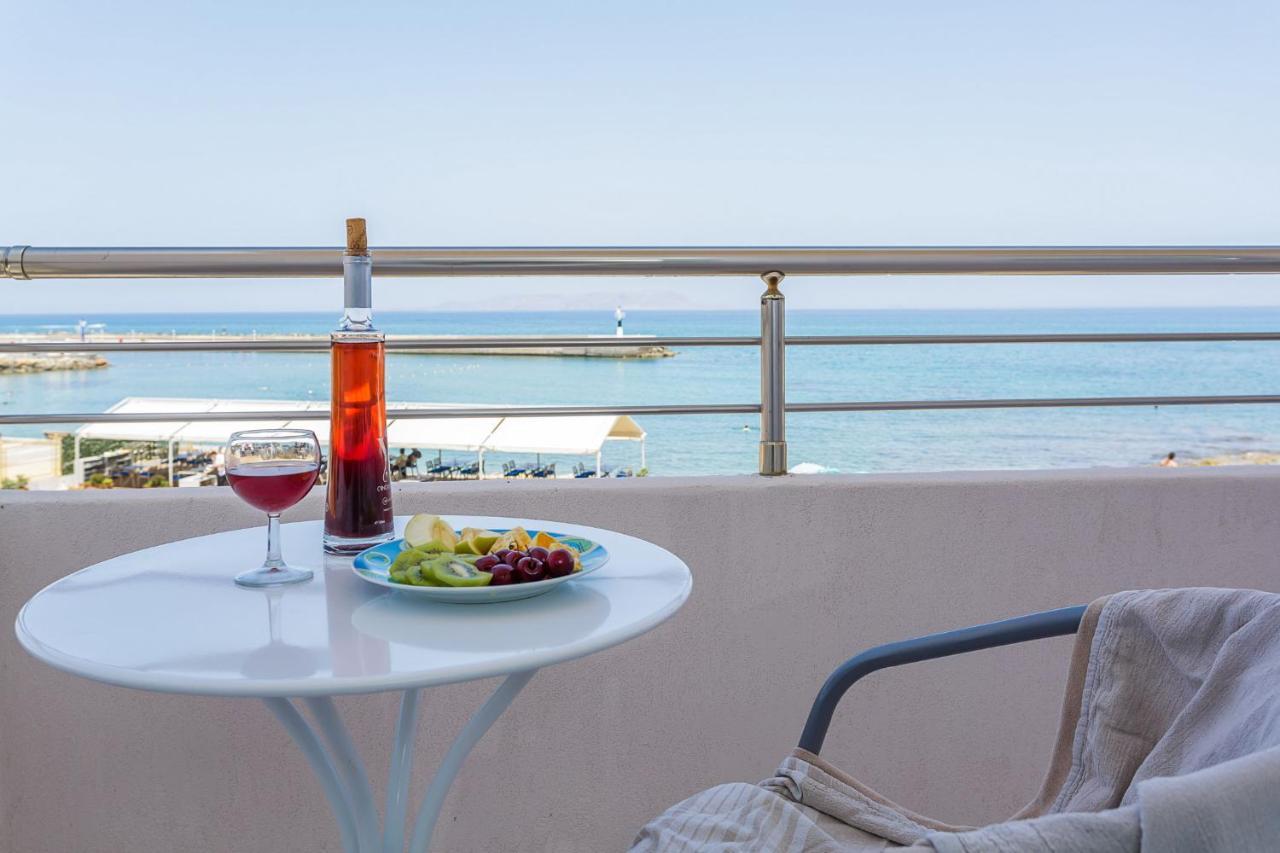 Sole Mare Seaside Apartments Гуве Экстерьер фото