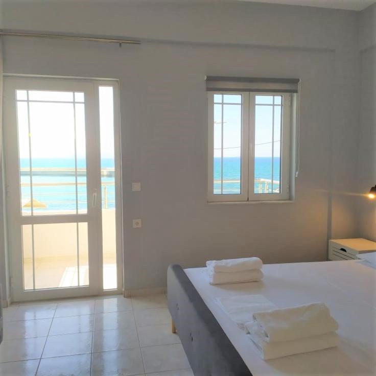 Sole Mare Seaside Apartments Гуве Экстерьер фото