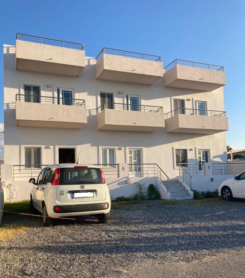 Sole Mare Seaside Apartments Гуве Экстерьер фото